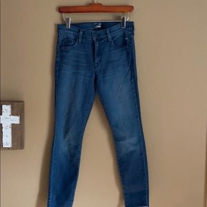 Mother Looker Ankle Fray